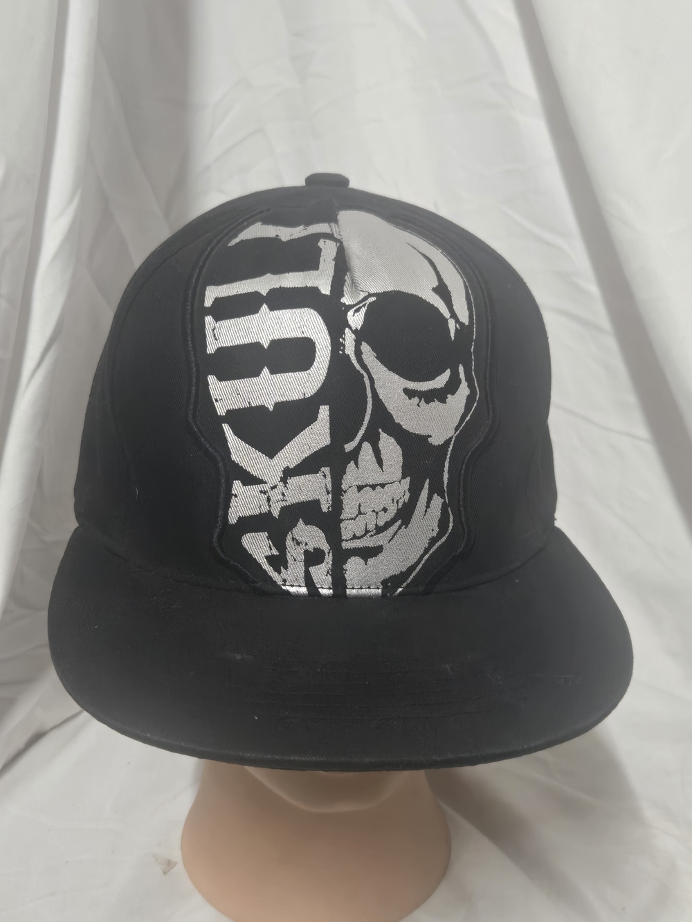 Black Snapback Hat with Silver Skull Graphic Large Patch